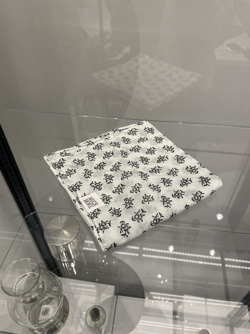 MUCH MORE/JACKPOT韓國直郵實拍女裝新品人氣圍巾披肩圍巾MUCH MORE/JACKPOT圍巾/披肩圖色1