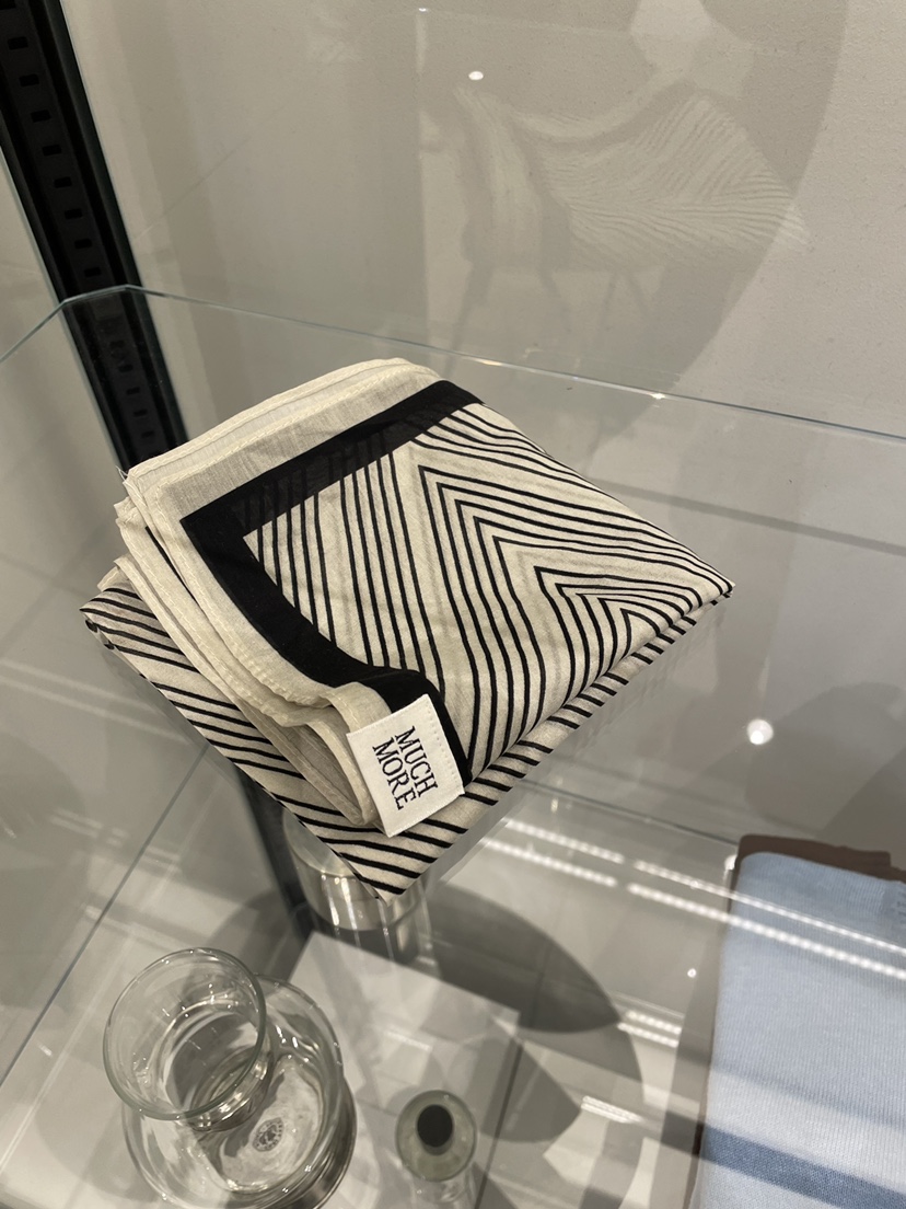 MUCH MORE/JACKPOT東大門實拍韓國女士新品職業圍巾披肩MUCH MORE/JACKPOT圍巾/披肩圖色1