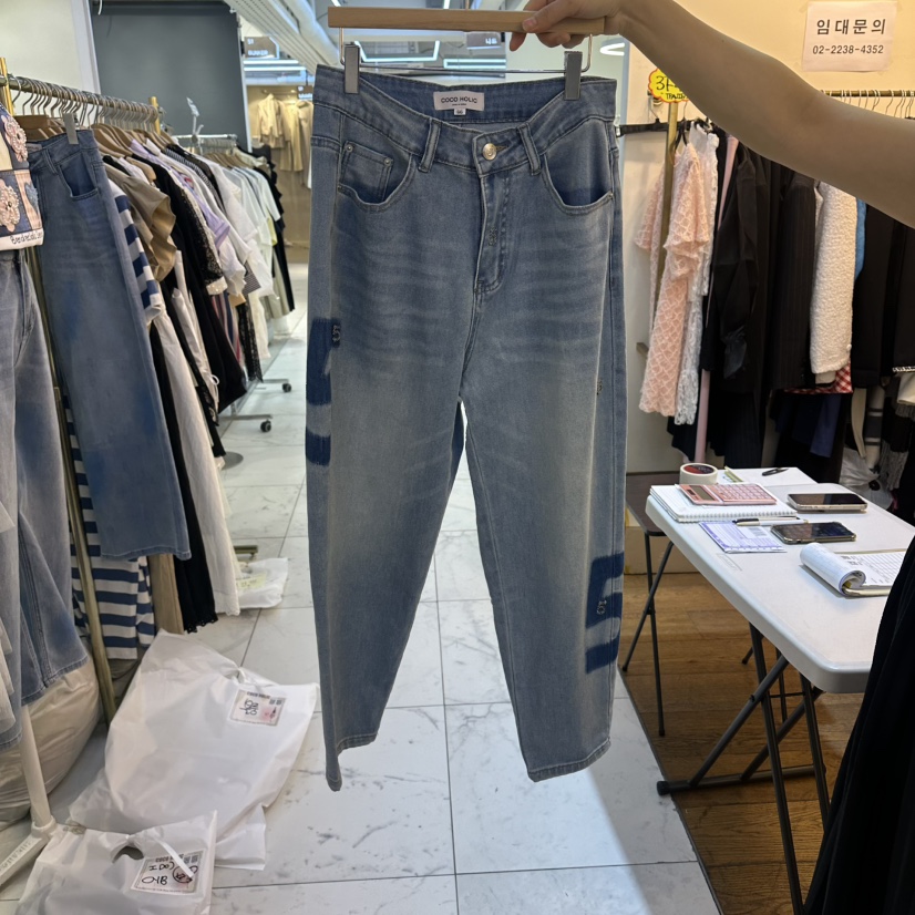COCO HOLIC韓國直郵實拍女士新款時尚26春夏人氣26夏季牛仔褲COCO HOLIC牛仔褲圖色1