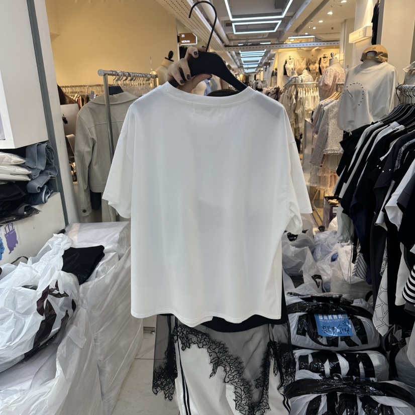 空韓國東大門直郵女裝新款推薦時尚26春夏熱賣人氣T恤口袋BAKHAT恤