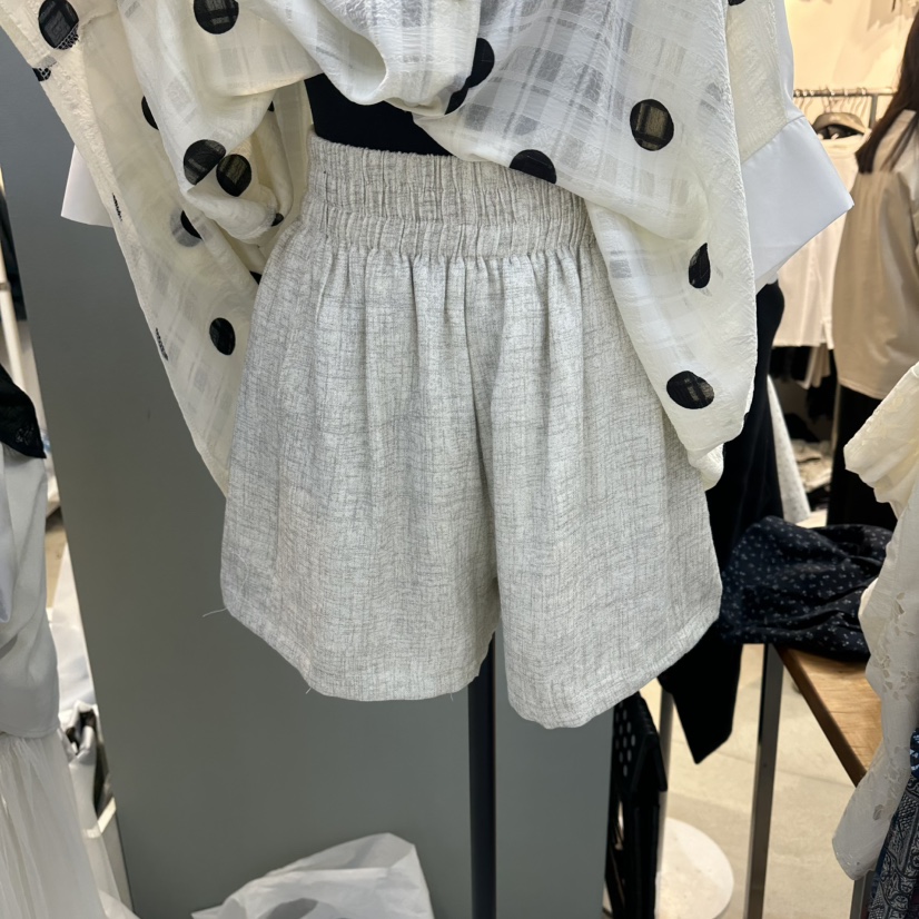 空韓國東大門代購女士新品時尚推薦熱賣26夏季人氣26春夏短褲BAKHA短褲圖色1