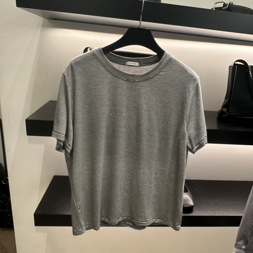 FEBRUARY 11韓國直郵女裝新品職業26春夏時尚休閑T恤絲綢FEBRUARY 11T恤圖色1墨色