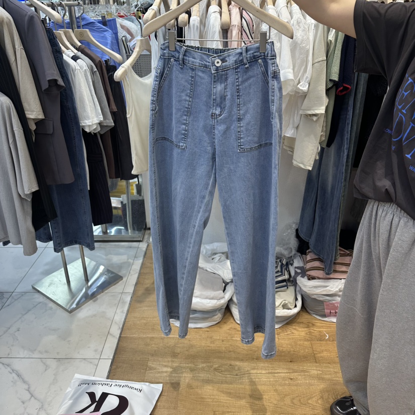 THE MOST-Q東大門實拍韓國女裝新款時尚推薦牛仔褲口袋THE MOST牛仔褲圖色1淺色