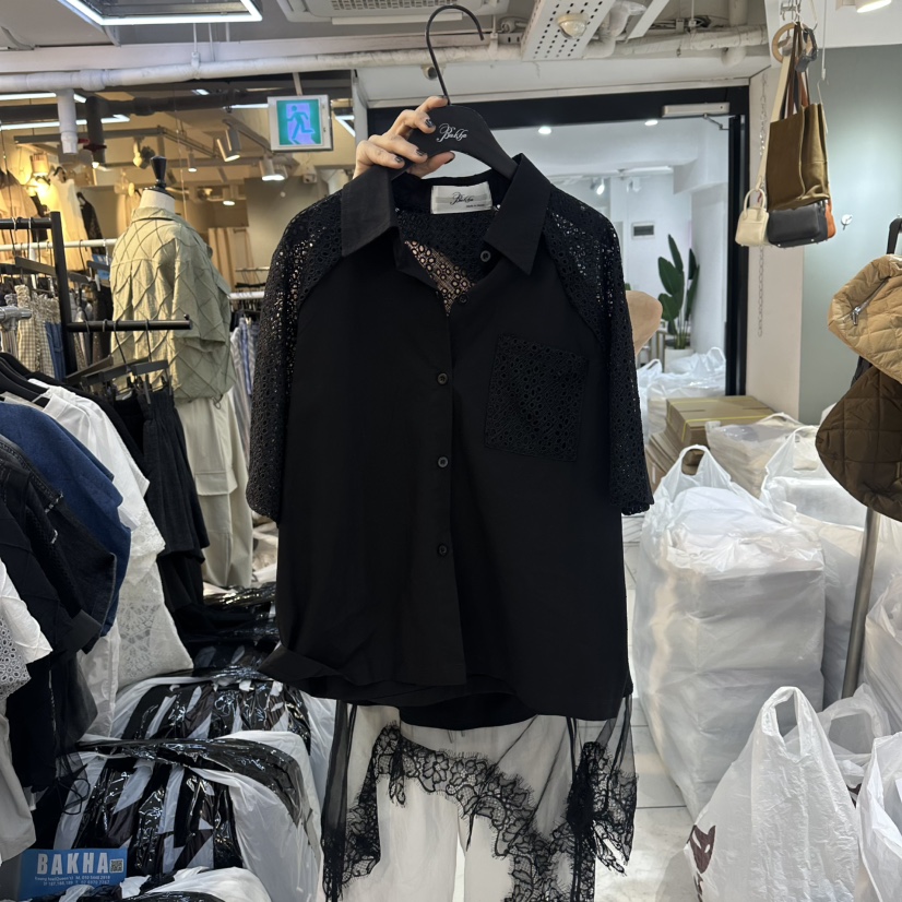 空韓國直郵女裝新品職業休閑26春夏26夏季襯衫蕾絲衫口袋蕾絲BAKHA襯衫/蕾絲衫圖色2