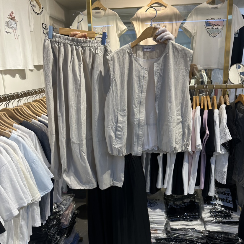 COCO HOLIC韓國代購女士新品26春夏休閑人氣職業熱賣套裝COCO HOLIC套裝圖色1