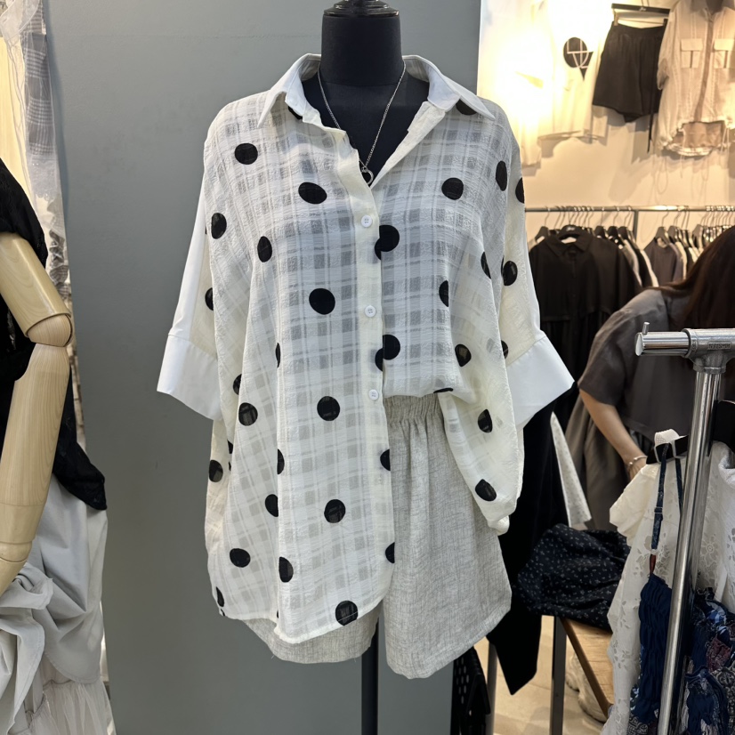 空韓國直郵女裝新品熱賣推薦26夏季人氣休閑時尚襯衫蕾絲衫BAKHA襯衫/蕾絲衫圖色1