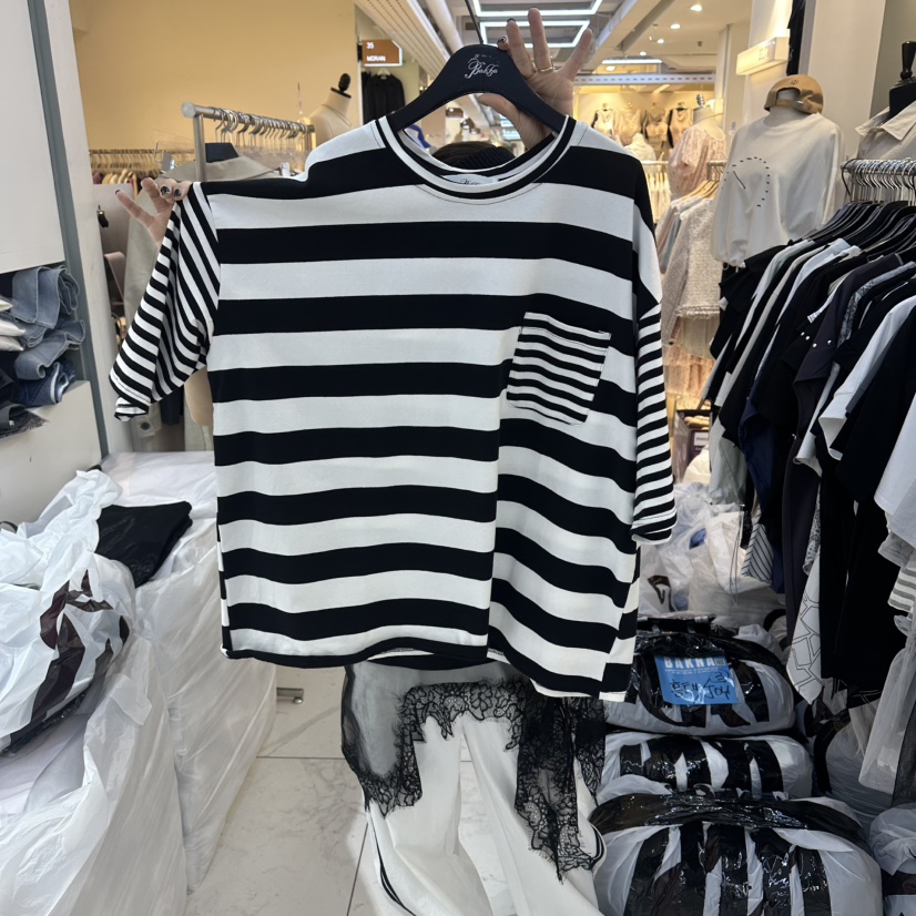 空韓國代購女士新品時尚26夏季熱賣推薦職業人氣26春夏T恤BAKHAT恤圖色2