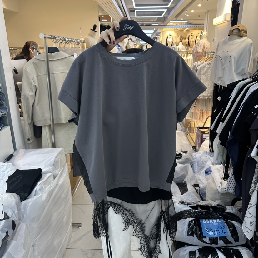 空韓國直郵實拍女裝新品推薦職業熱賣時尚人氣26夏季T恤雪紡BAKHAT恤圖色4
