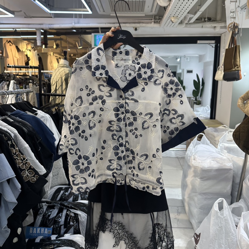空韓國直郵女裝新品休閑熱賣人氣職業26春夏襯衫蕾絲衫刺繡BAKHA襯衫/蕾絲衫圖色2