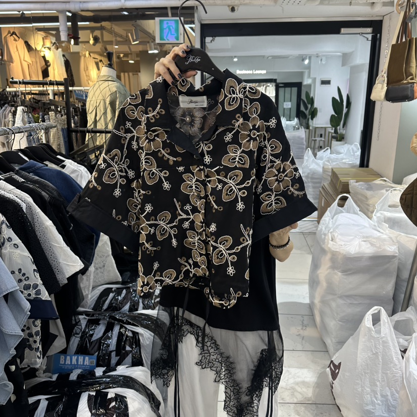 空韓國直郵女裝新品休閑熱賣人氣職業26春夏襯衫蕾絲衫刺繡BAKHA襯衫/蕾絲衫圖色3