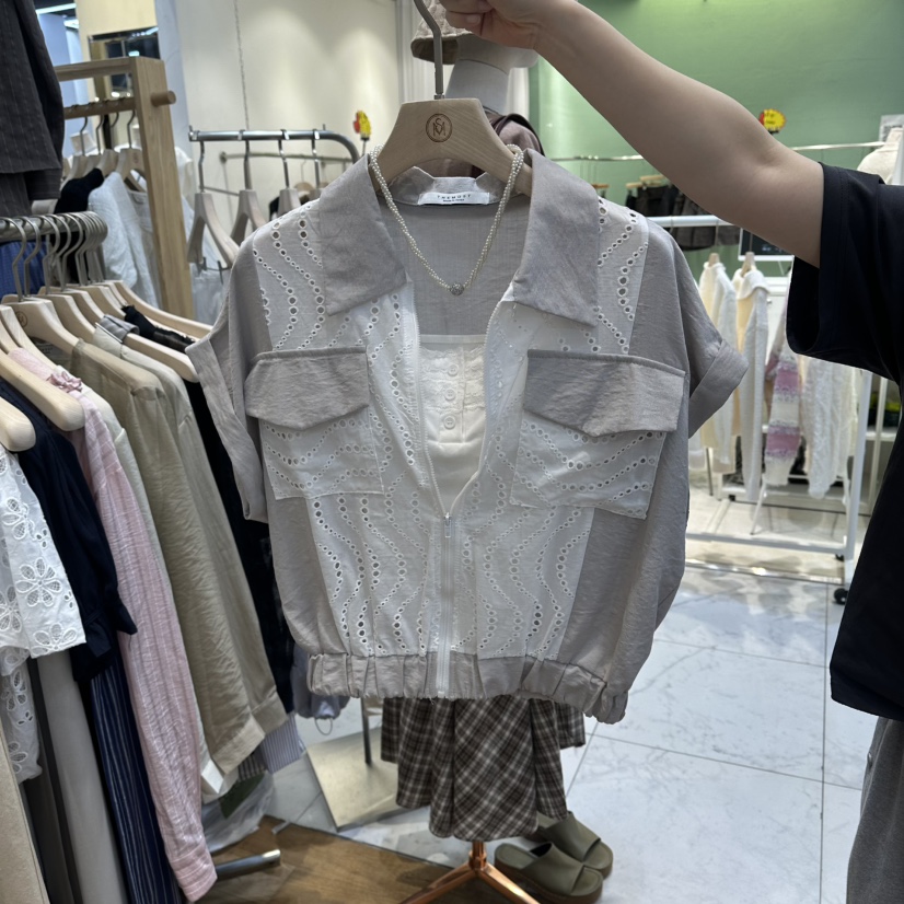 THE MOST-Q韓國直郵女士新款人氣熱賣推薦襯衫蕾絲衫蕾絲THE MOST襯衫/蕾絲衫圖色1