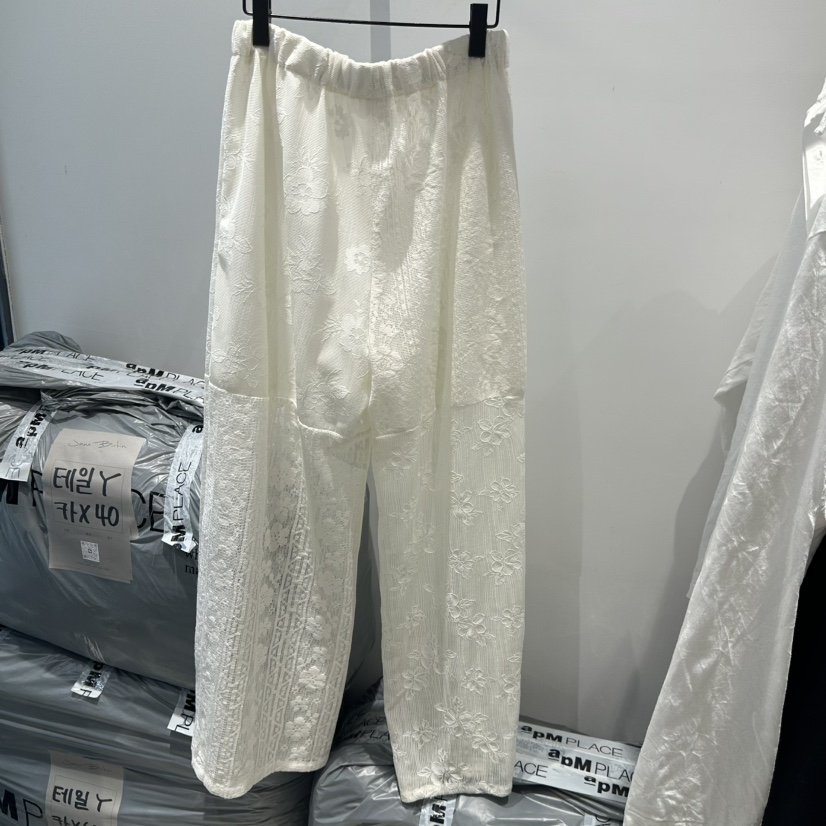 JANE BIRKIN韓國直郵實拍女士新品人氣推薦休閑褲蕾絲花JANE BIRKIN設計師品牌休閑褲