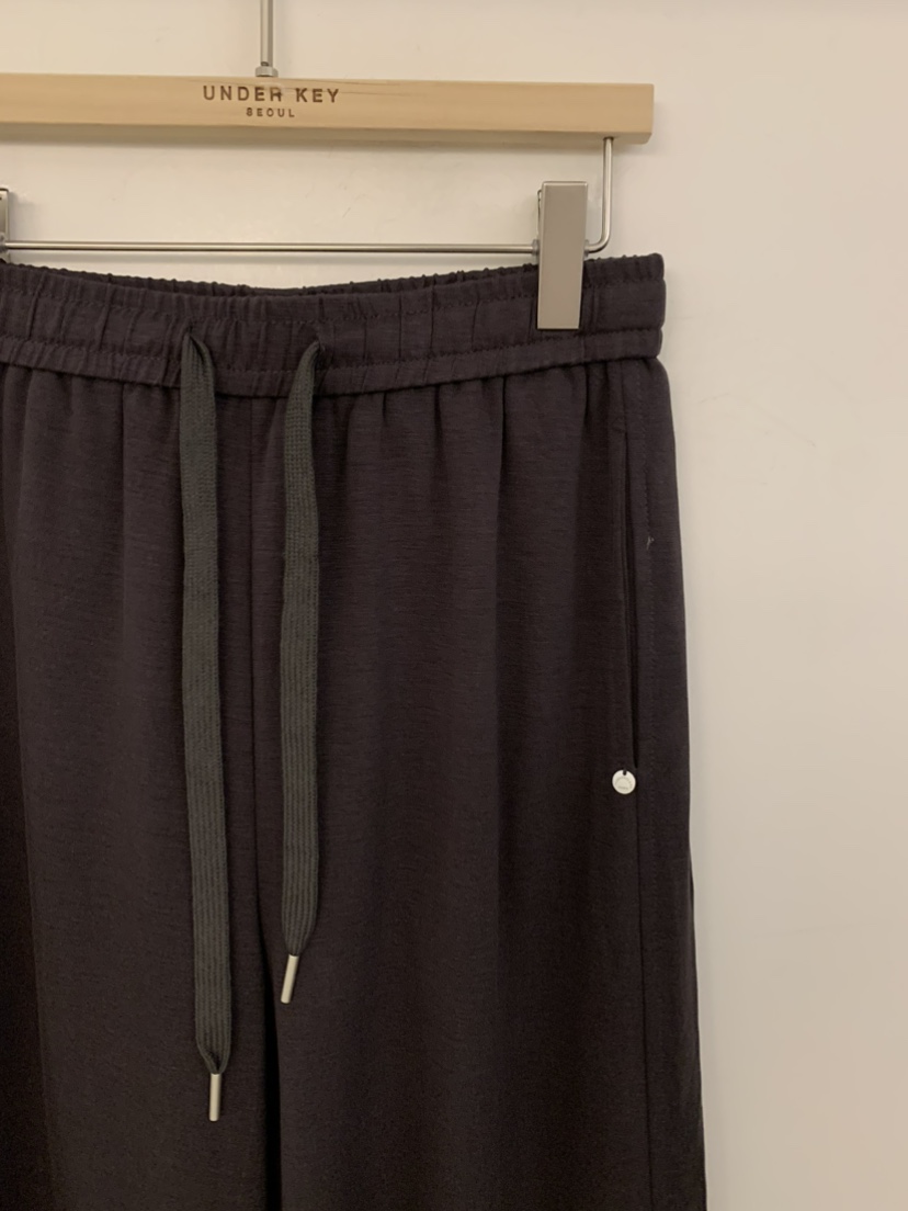 UNDER KEY韓國東大門代購女裝新品推薦26夏季人氣休閑褲UNDER KEY休閑褲