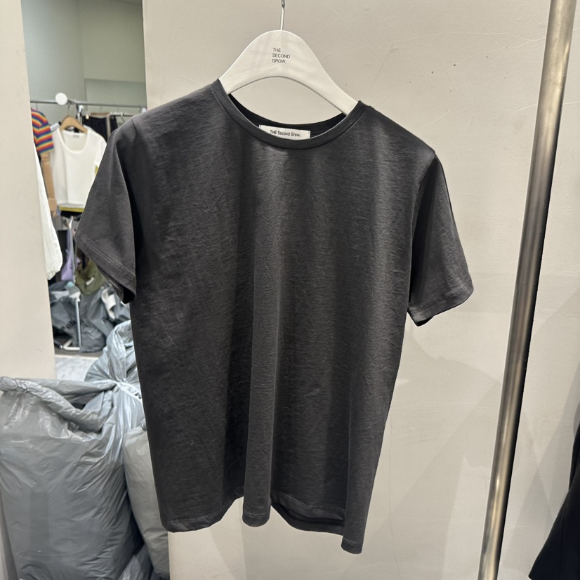 THE SECOND GROW/QUEENSRABBIT東大門直郵女士新品人氣T恤絲綢THE SECOND GROW/QUEENSRABBITT恤圖色4墨色