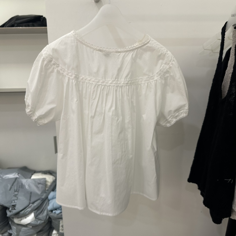 GALLERY-P東大門直郵女士新款時尚熱賣推薦人氣襯衫蕾絲衫GALLERY-P襯衫/蕾絲衫