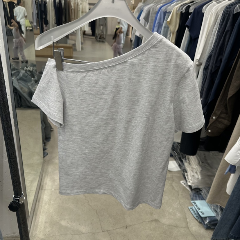 HELVETICA韓國直郵女裝新款職業真品26春夏人氣熱賣休閑T恤HELVETICAT恤