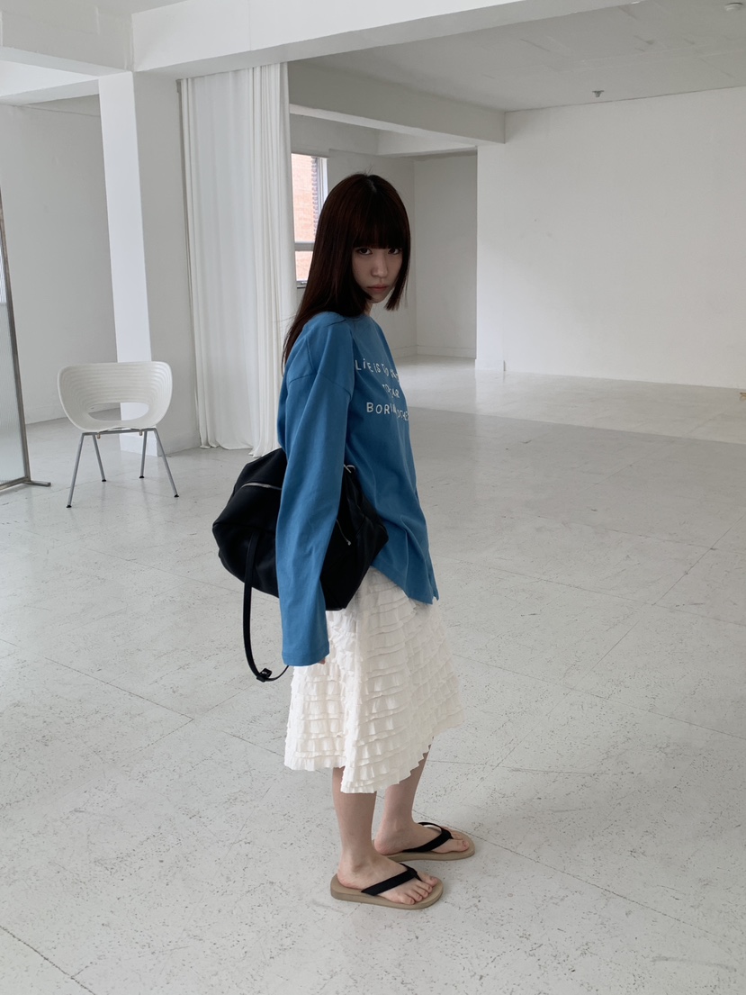 LOGARDEN韓國直郵女士新款推薦休閑人氣26春夏長袖T恤刺繡LO GARDEN長袖T恤