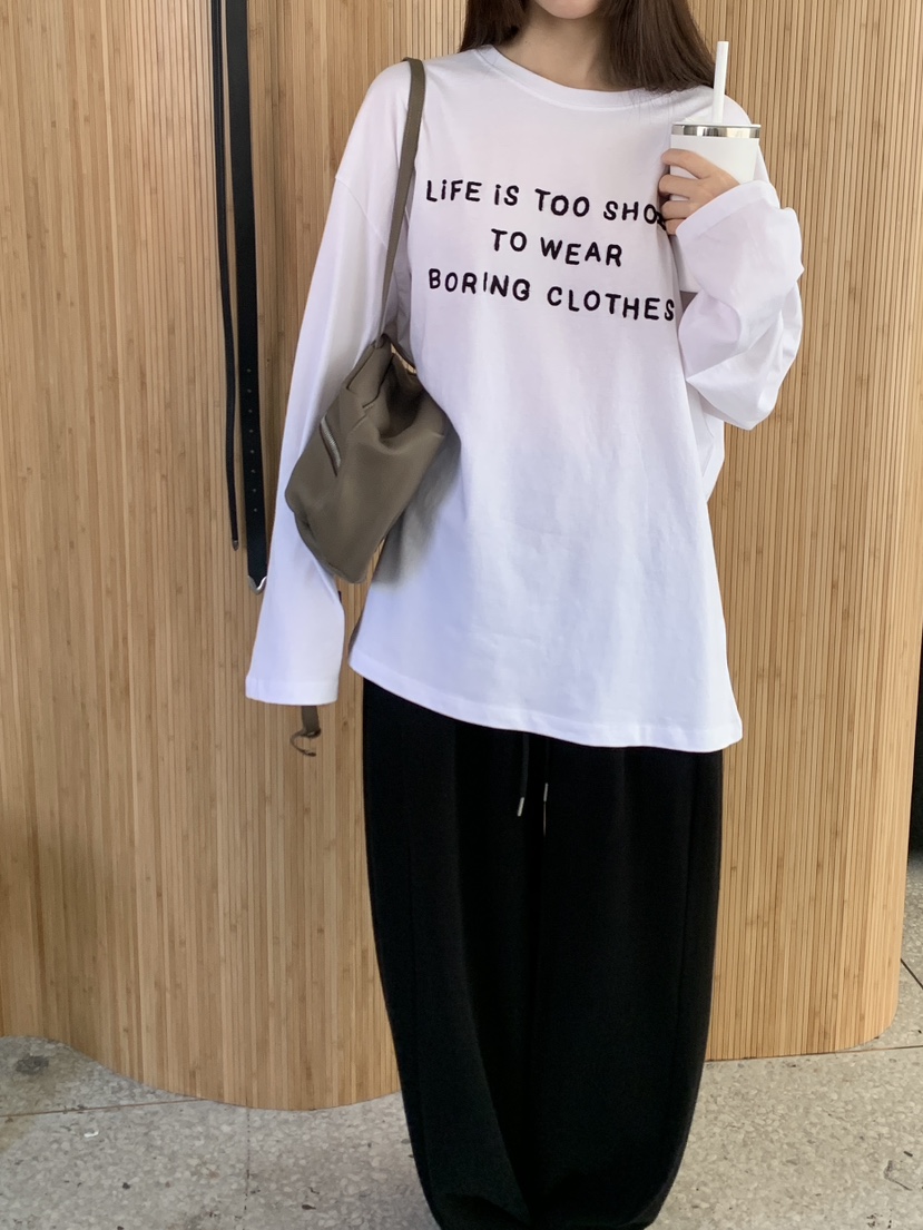 LOGARDEN韓國直郵女士新款推薦休閑人氣26春夏長袖T恤刺繡LO GARDEN長袖T恤