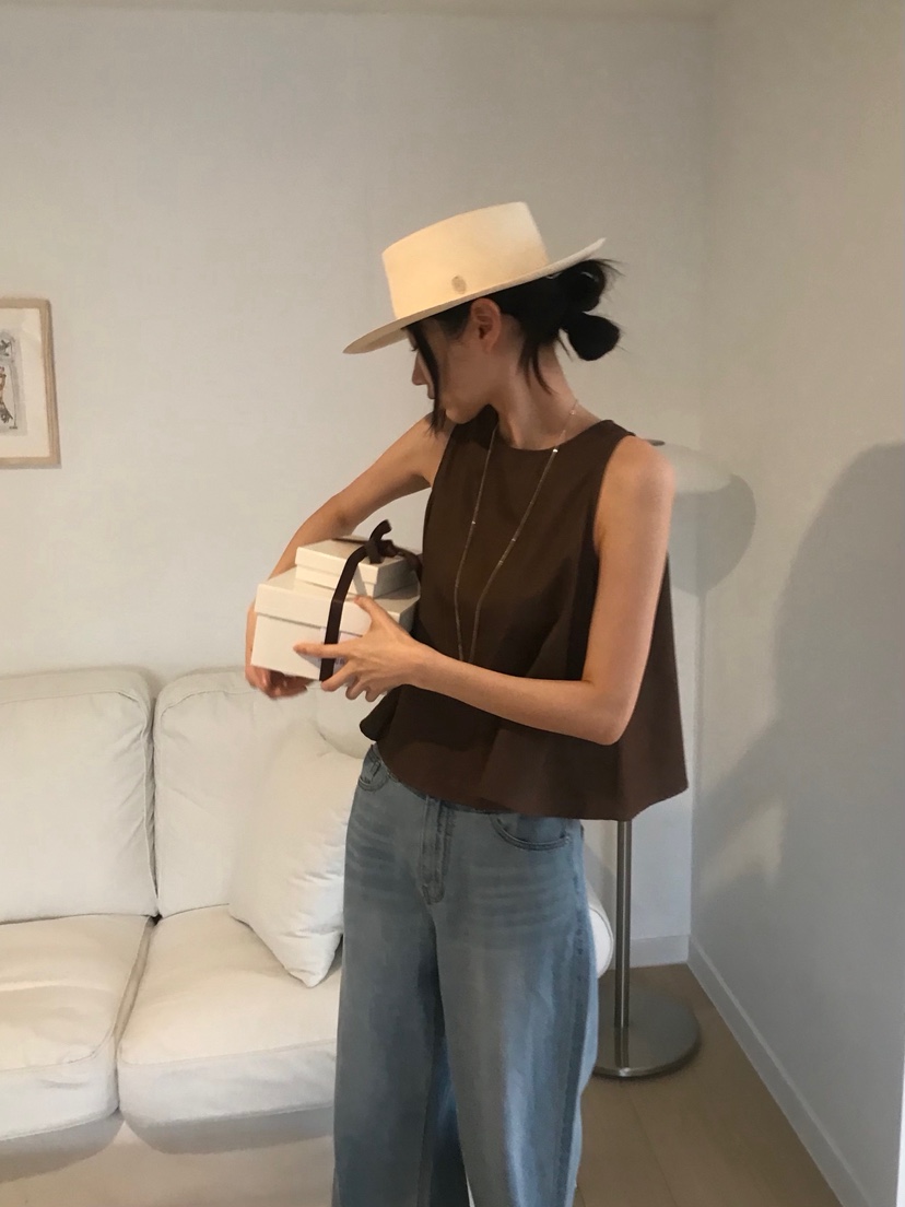 ME MO東大門實拍女裝新款休閑職業26春夏熱賣人氣吊帶背心ME MO吊帶/背心