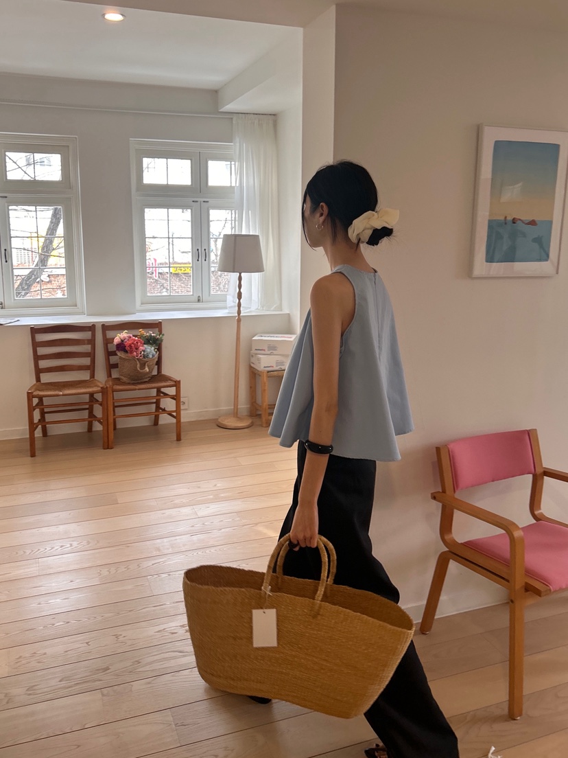 ME MO東大門實拍女裝新款休閑職業26春夏熱賣人氣吊帶背心ME MO吊帶/背心