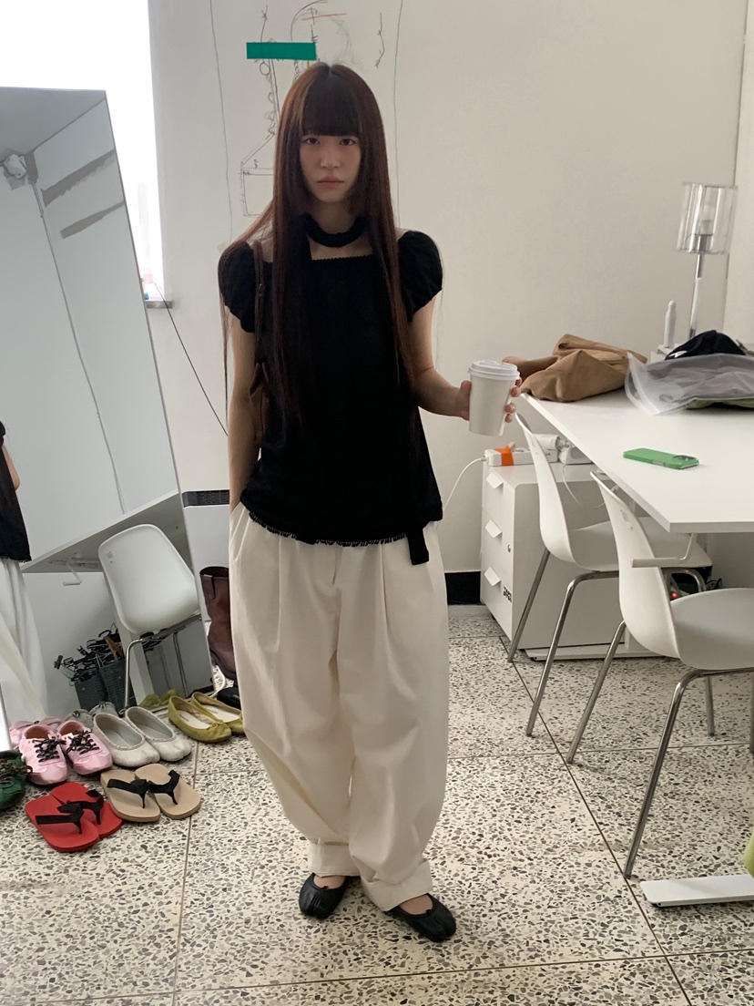 LOGARDEN東大門直郵女士新品推薦時尚26春夏襯衫蕾絲衫含脖帶LO GARDEN襯衫/蕾絲衫