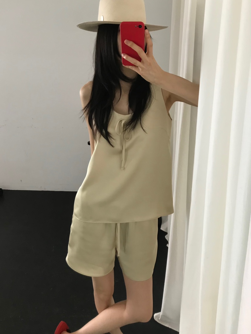 ME MO東大門代購女士新品26春夏熱賣時尚真品人氣吊帶背心ME MO吊帶/背心