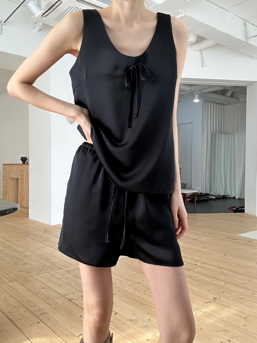 ME MO東大門代購女士新品26春夏熱賣時尚真品人氣吊帶背心ME MO吊帶/背心圖色2