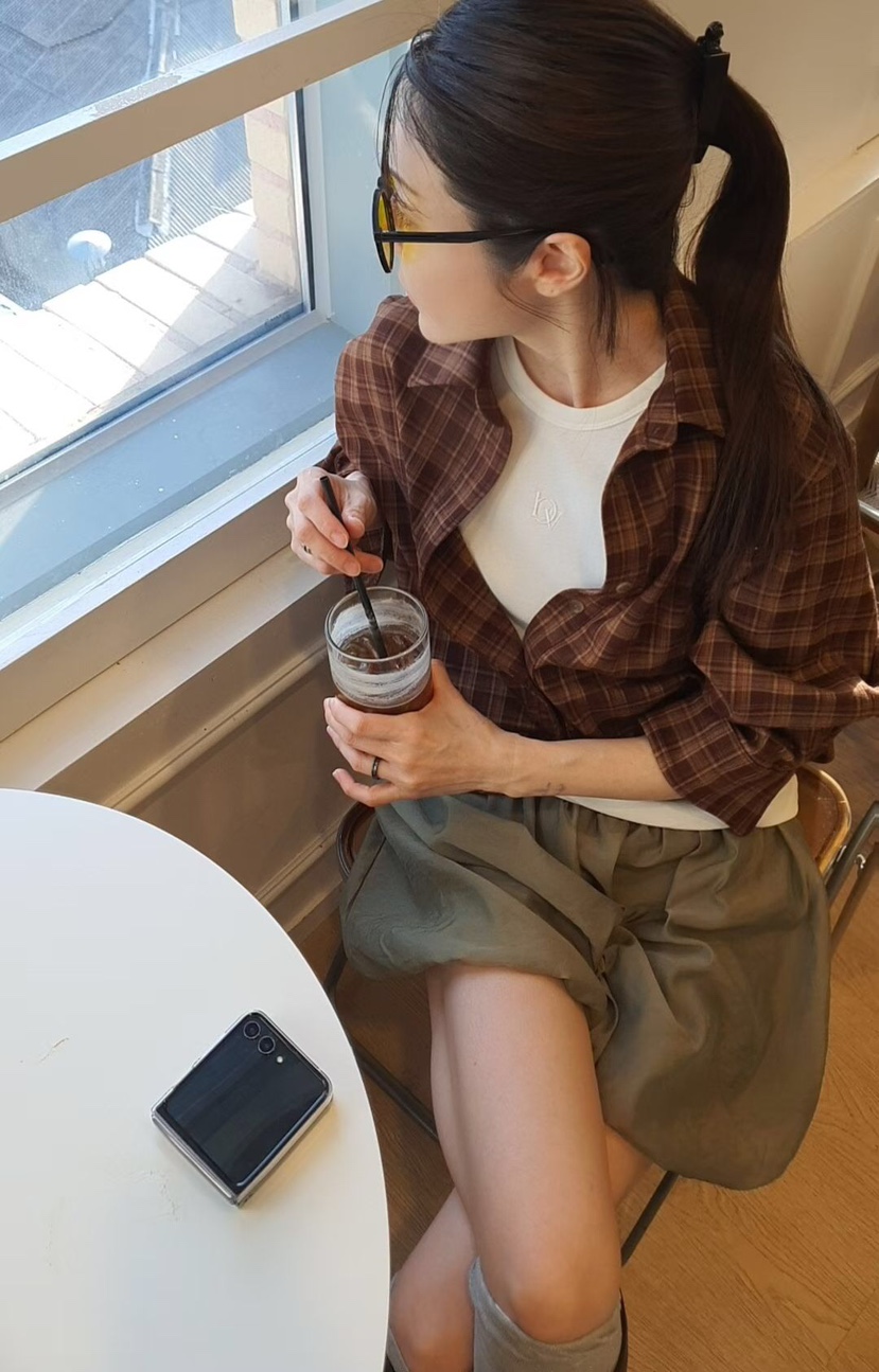 GENTLE B/LOVENTINA韓國直郵女裝新款職業人氣襯衫蕾絲衫GENTLE B/LOVENTINA襯衫/蕾絲衫