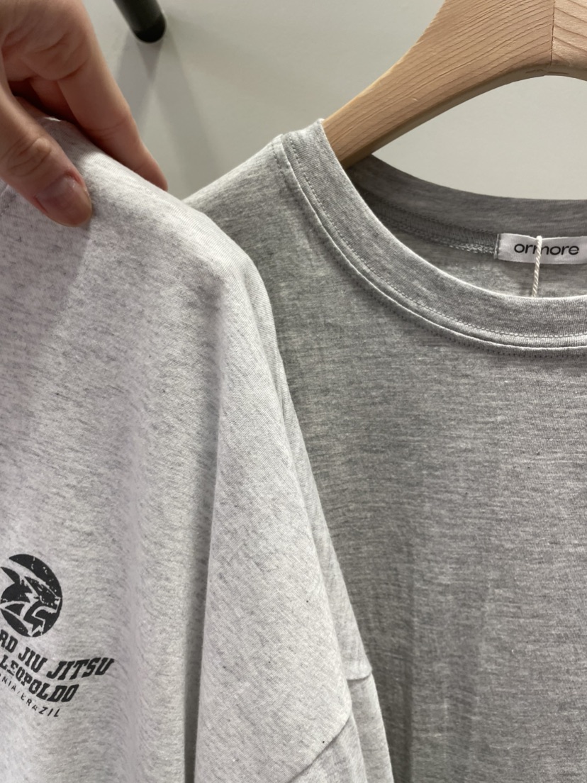 ORMORE東大門直郵女士新品推薦人氣職業熱賣時尚26春夏T恤ORMORET恤