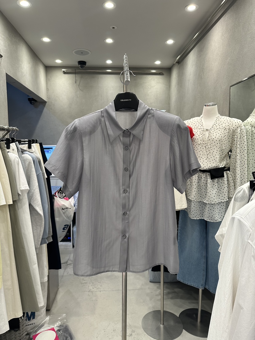 CELEBRITY-A韓國代購女裝新款真品熱賣時尚人氣襯衫蕾絲衫CELEBRITY-A襯衫/蕾絲衫圖色2