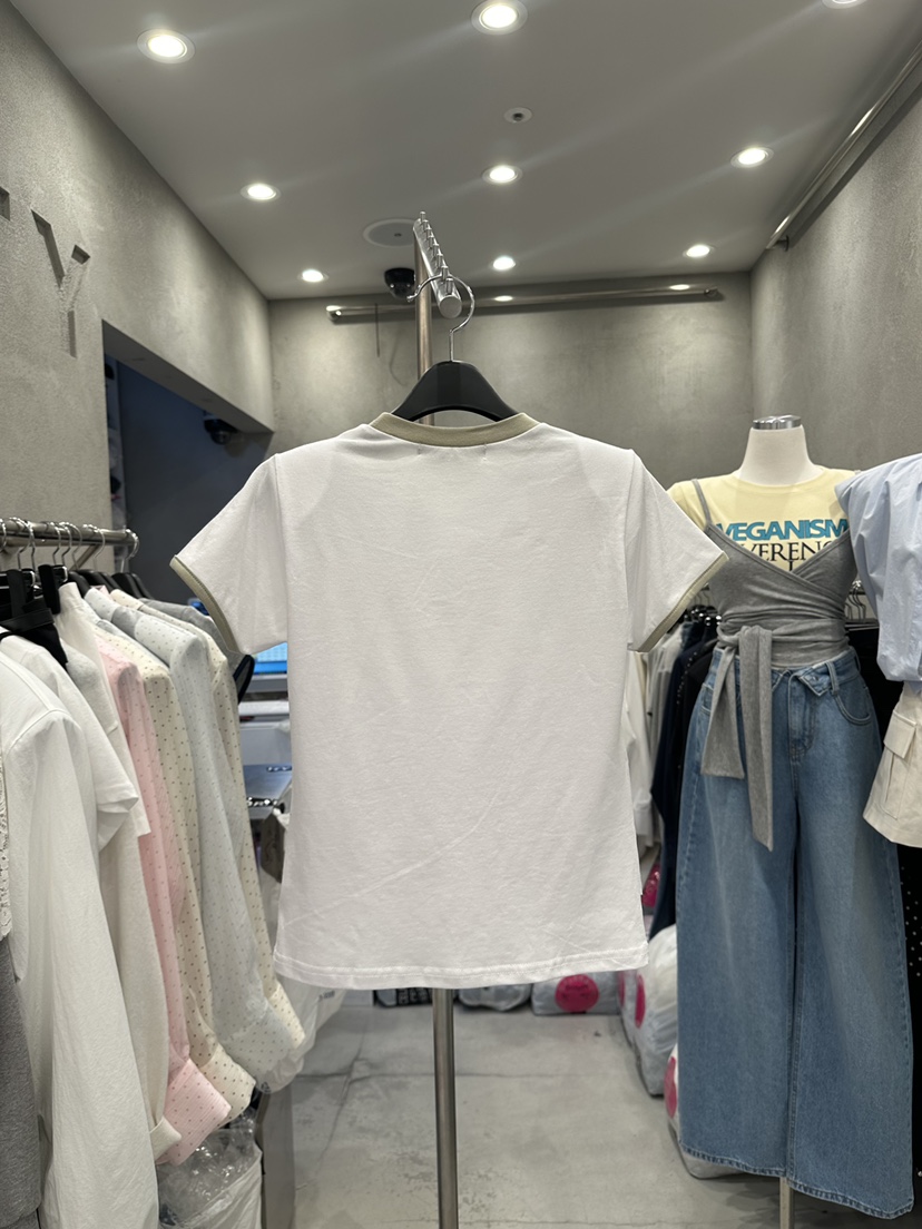 CELEBRITY-A東大門直郵女士新品休閑推薦人氣時尚熱賣T恤CELEBRITY-AT恤