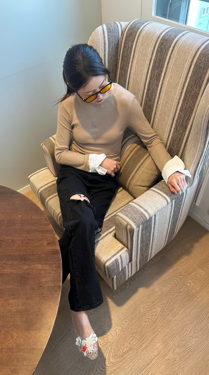 GENTLE B/LOVENTINA韓國代購女裝新款26春夏推薦長袖T恤GENTLE B/LOVENTINA長袖T恤