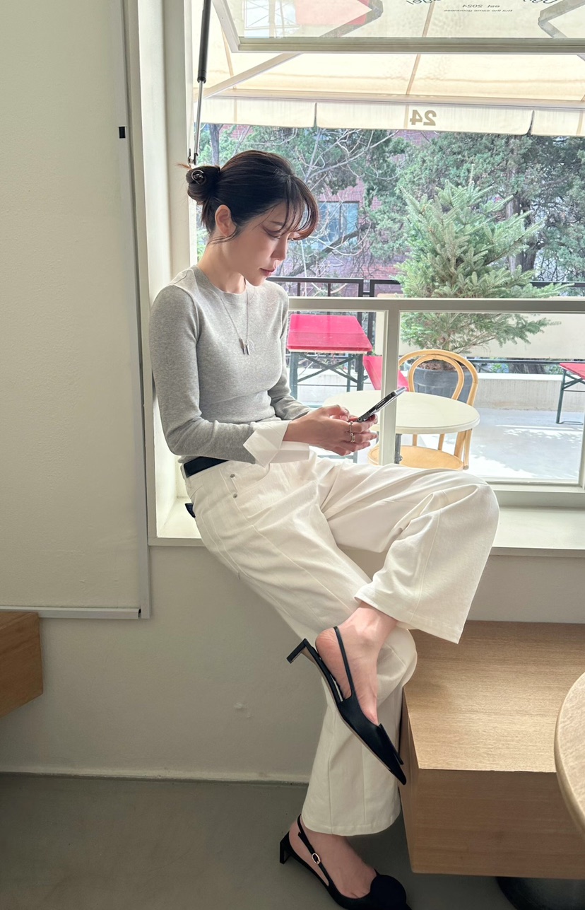 GENTLE B/LOVENTINA韓國代購女裝新款26春夏推薦長袖T恤GENTLE B/LOVENTINA長袖T恤