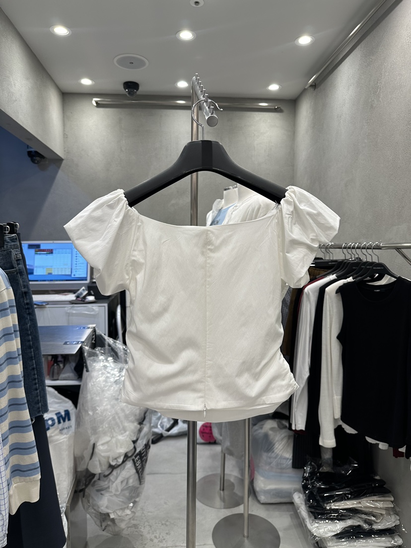 CELEBRITY-A東大門直郵女裝新款職業人氣時尚襯衫蕾絲衫CELEBRITY-A襯衫/蕾絲衫