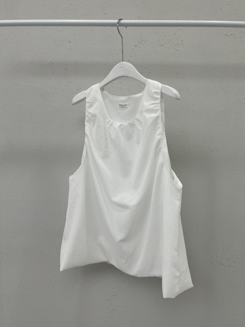 BEAMING SEOUL東大門實拍女士新款推薦職業26春夏吊帶背心BEAMING SEOUL吊帶/背心圖色2