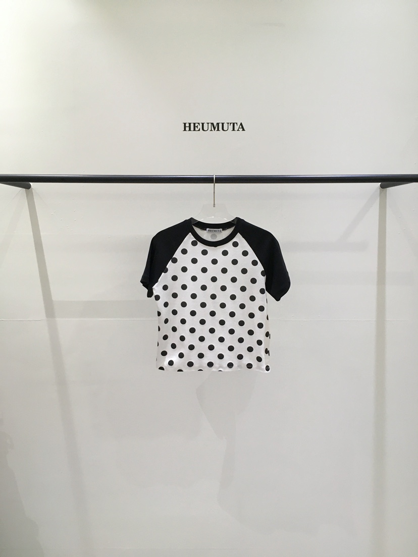 HEUMUTA韓國直郵實拍女裝新品熱賣休閑人氣26夏季職業T恤HEUMUTAT恤圖色1