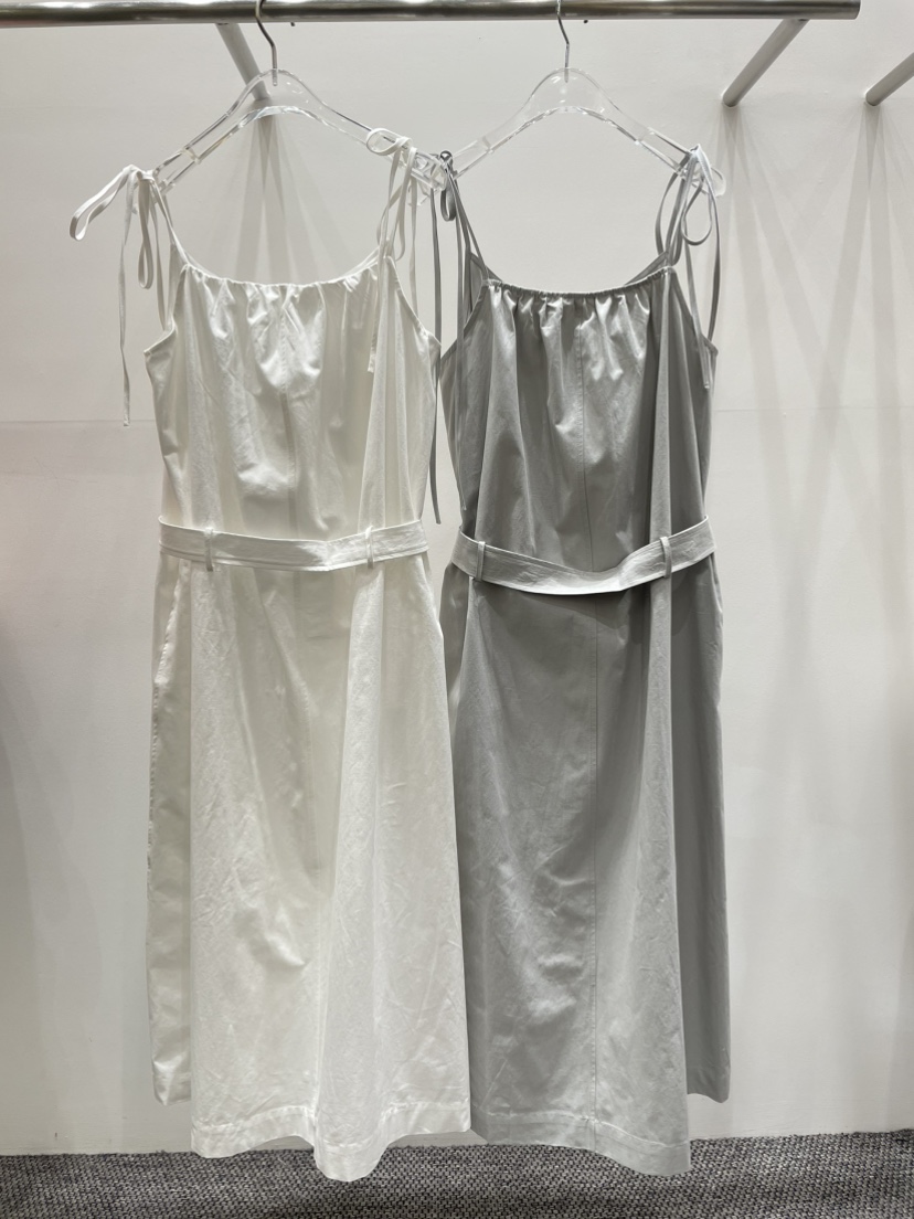 NAPKIN韓國代購女裝新款職業真品26春夏時尚連衣裙含腰帶NAPKIN連衣裙