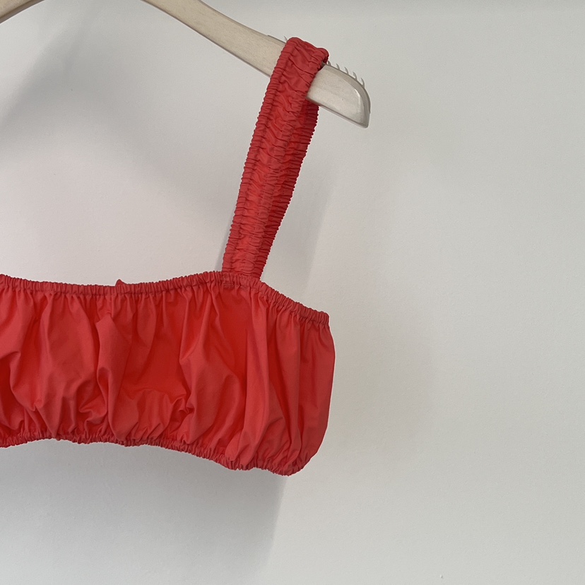 ANOTHER AVENUE韓國直郵女裝新品真品時尚職業推薦吊帶背心ANOTHER AVENUE吊帶/背心