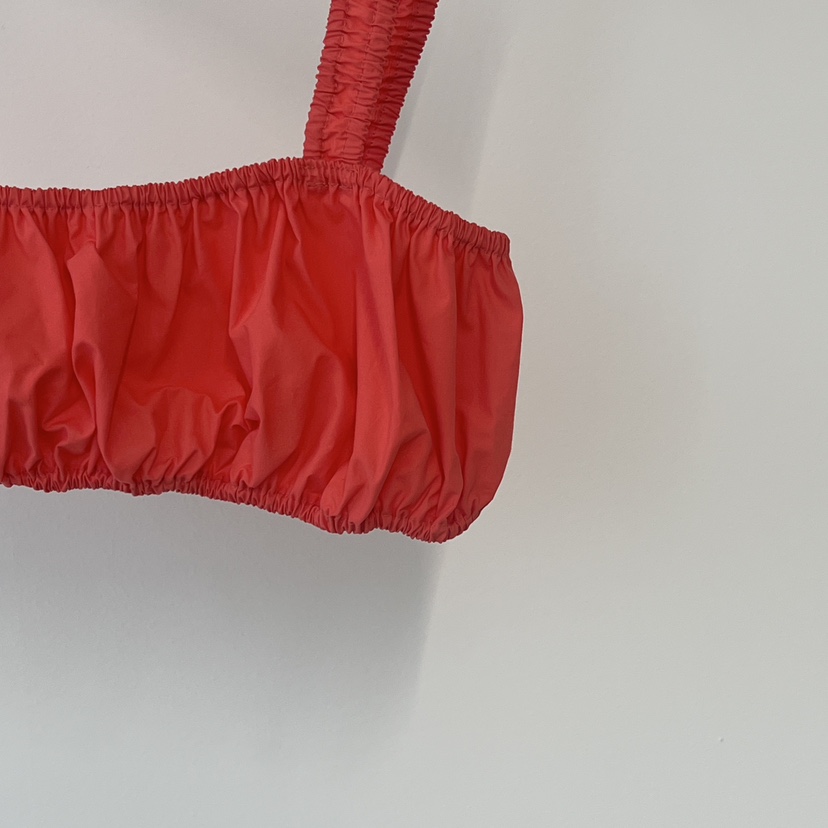 ANOTHER AVENUE韓國直郵女裝新品真品時尚職業推薦吊帶背心ANOTHER AVENUE吊帶/背心