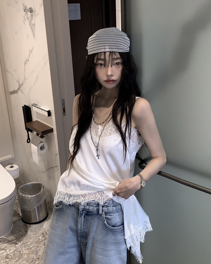 OURWAVE/OUR ROOM韓國直郵女裝新款時尚吊帶背心蕾絲緞面Our Wave/Our Room吊帶/背心