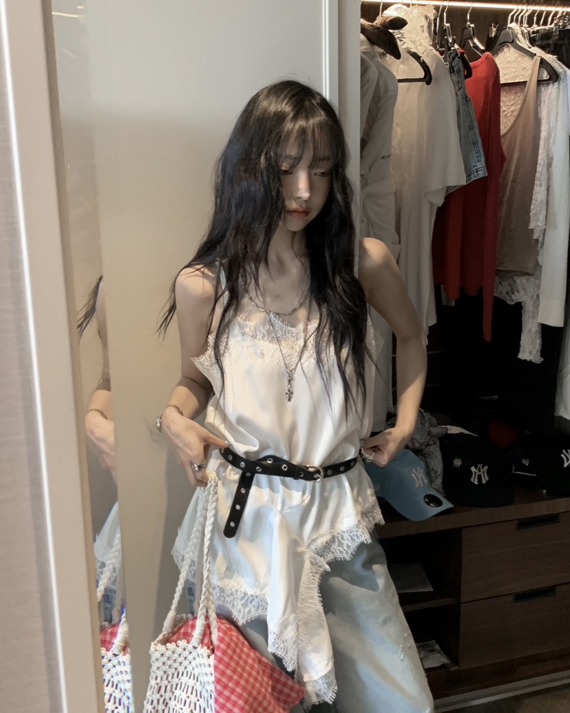 OURWAVE/OUR ROOM韓國直郵女裝新款時尚吊帶背心蕾絲緞面Our Wave/Our Room吊帶/背心