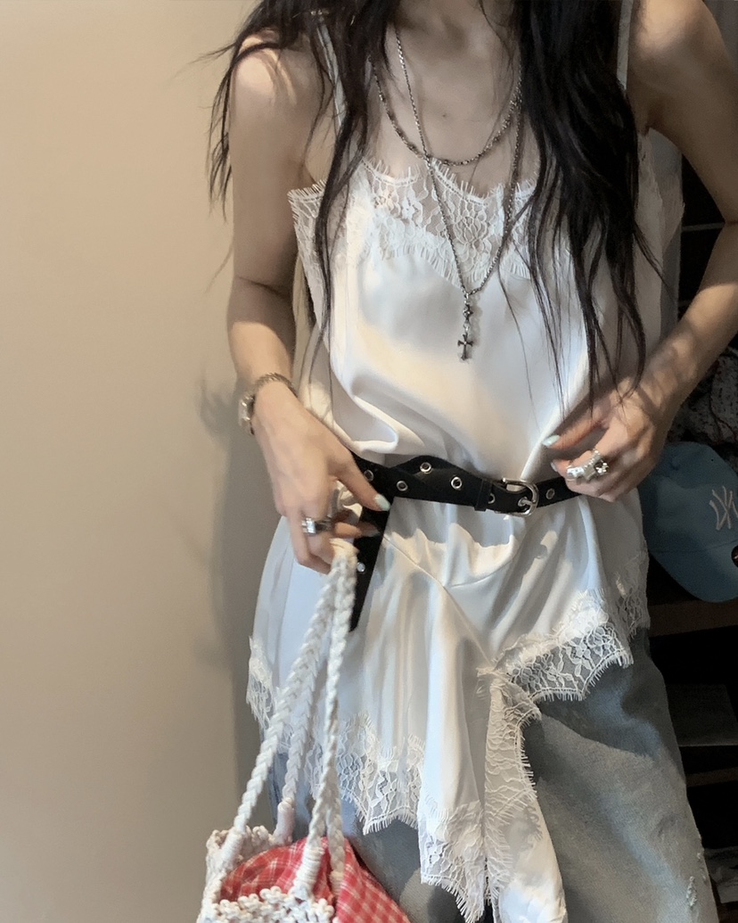 OURWAVE/OUR ROOM韓國直郵女裝新款時尚吊帶背心蕾絲緞面Our Wave/Our Room吊帶/背心