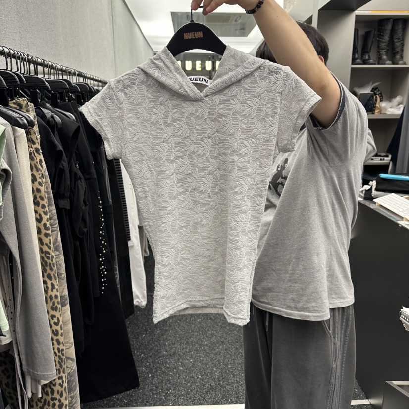 NUEUN韓國直郵女裝新品時尚人氣休閑熱賣26夏季T恤連帽衫NUEUN/SEEOTT恤圖色1