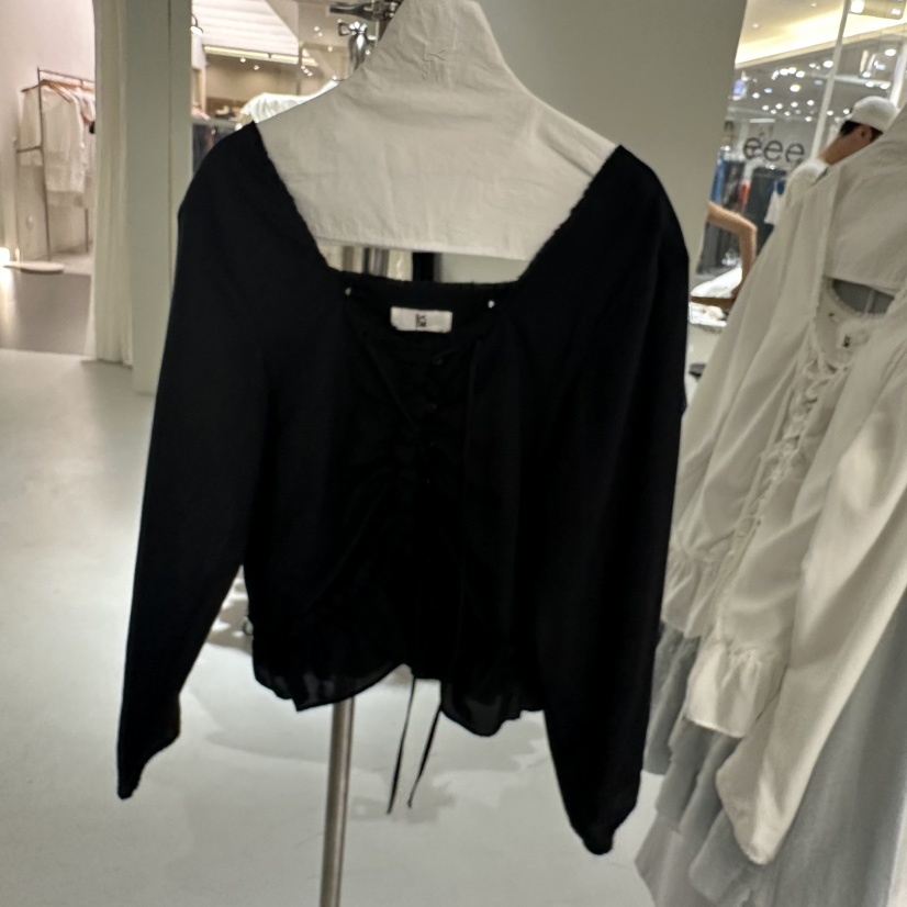 LOVE YOU SO MUCH/MORE THAN YESTERDAY東大門實拍韓國女士新款時尚襯衫蕾絲衫LYSM/MORE THAN YESTERDAY襯衫/蕾絲衫圖色2