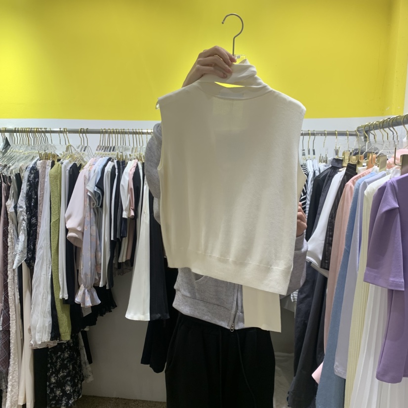 LE MASTERPLACE東大門實拍女裝新品時尚推薦熱賣馬甲含脖帶Le masterpiece馬甲