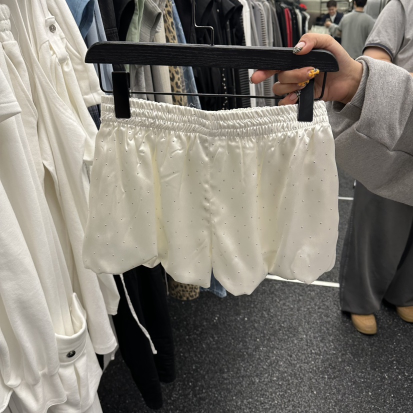 NUEUN韓國代購女裝新品熱賣26夏季時尚推薦休閑人氣短褲圓點NUEUN/SEEOT短褲