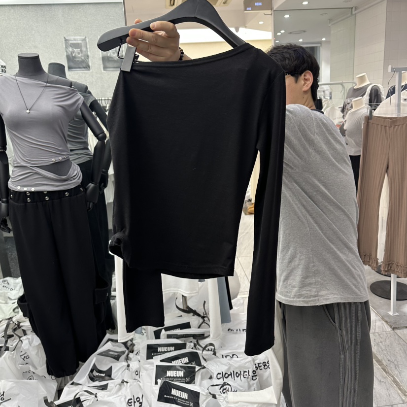 NUEUN韓國直郵女士新品職業人氣推薦時尚熱賣26夏季長袖T恤NUEUN/SEEOT長袖T恤