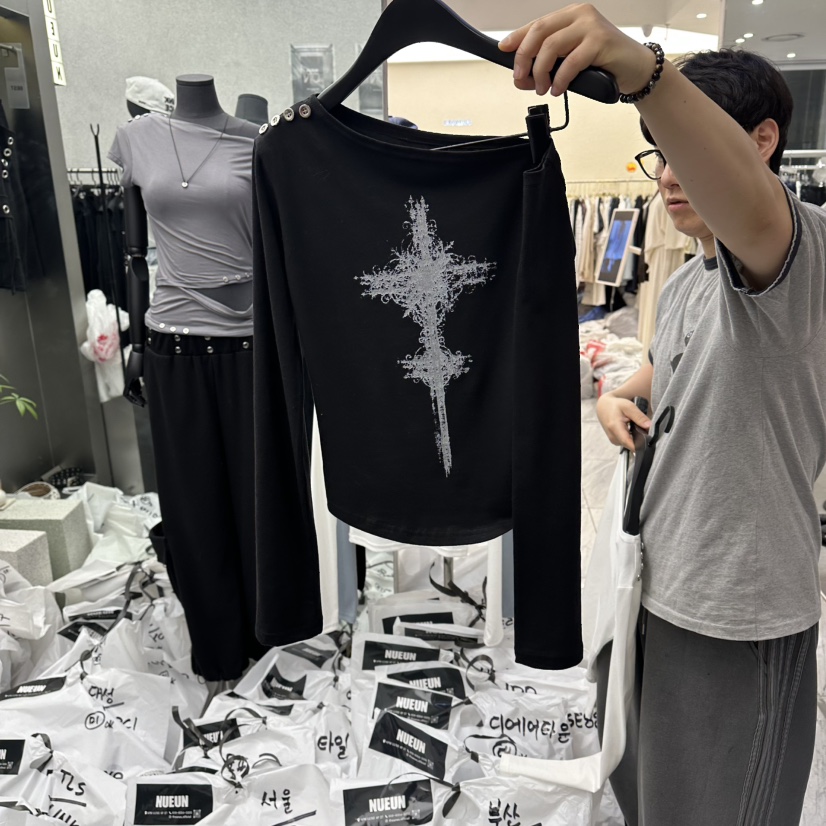 NUEUN韓國直郵女士新品職業人氣推薦時尚熱賣26夏季長袖T恤NUEUN/SEEOT長袖T恤圖色2