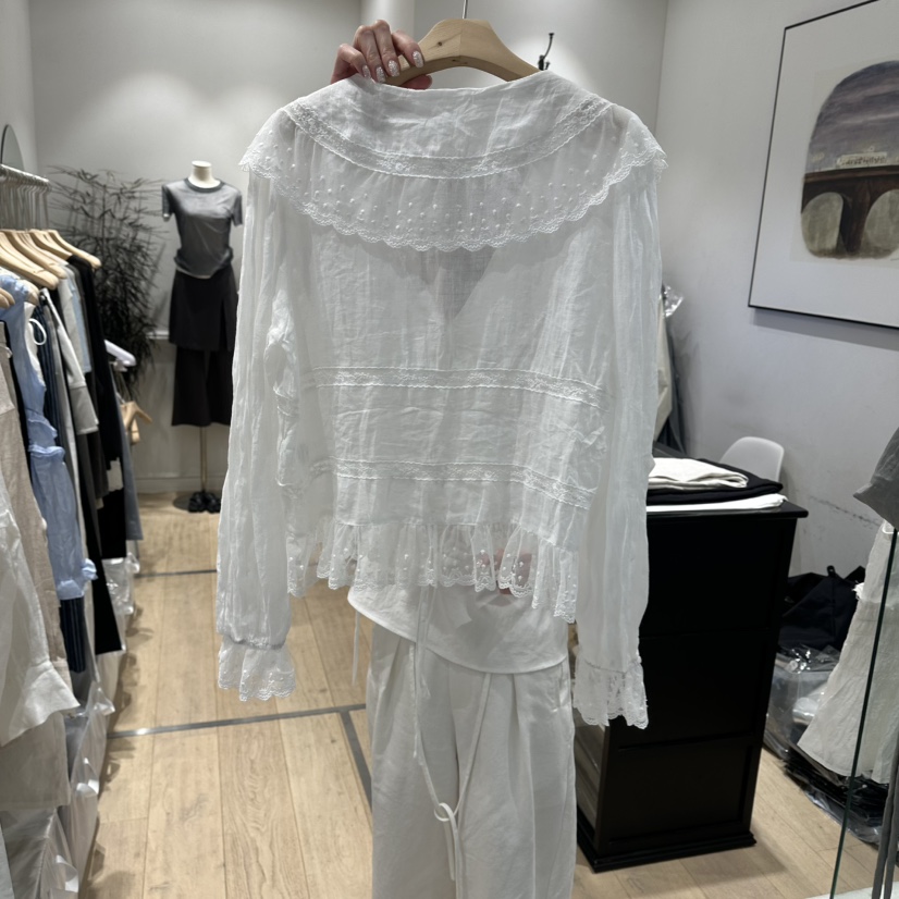 DDAY韓國東大門直郵女士新款推薦熱賣人氣時尚襯衫蕾絲衫DDAY襯衫/蕾絲衫