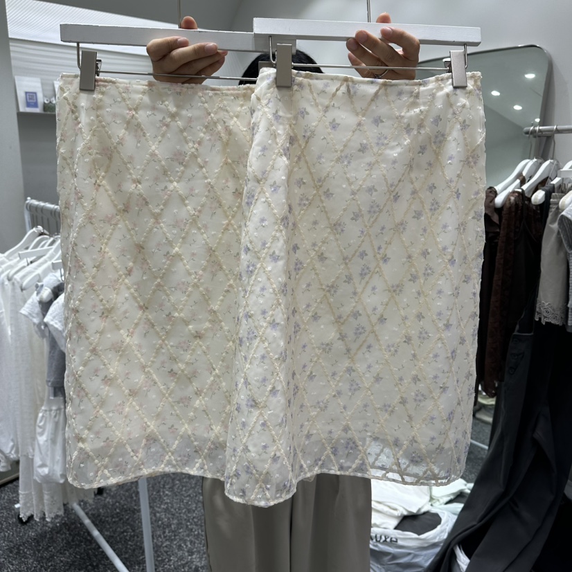 VINTAGE 888韓國東大門直郵女裝新品休閑熱賣半身裙中短裙VINTAGE888/TRIPLE EIGHT半身裙/中短裙